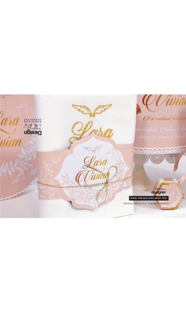 Trusou de botez gold cu ingeras pentru fetite cu broderie personalizata, Gold Wings 27